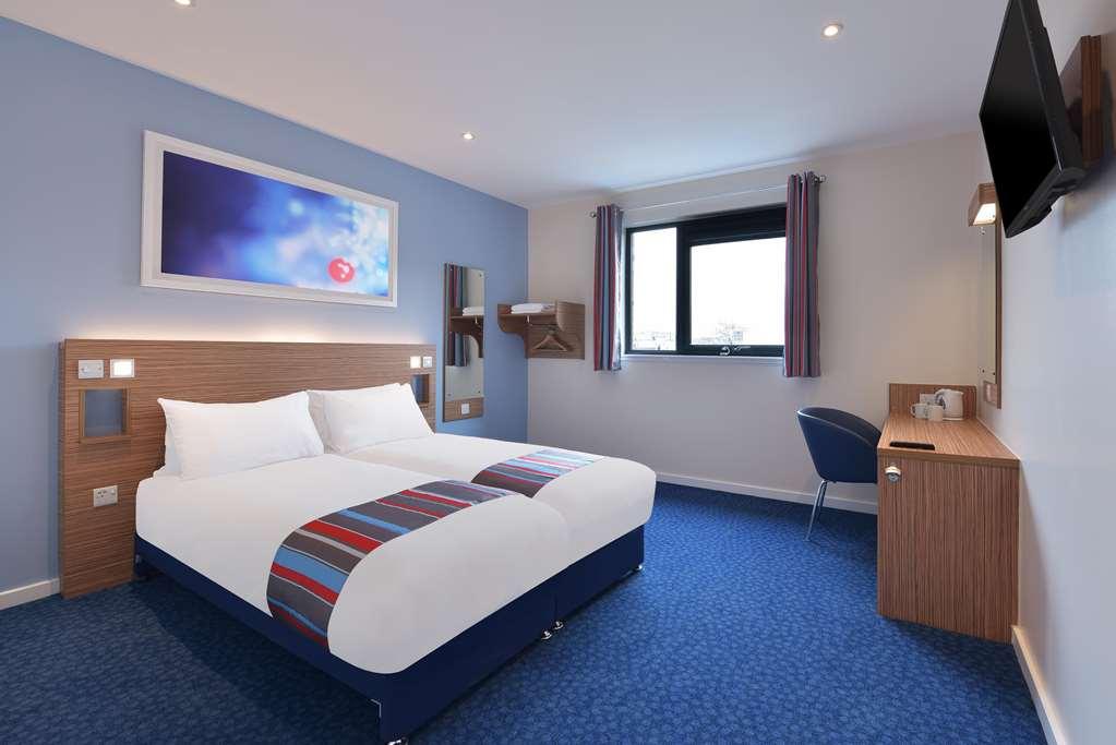 Travelodge Bridgwater M5 部屋 写真