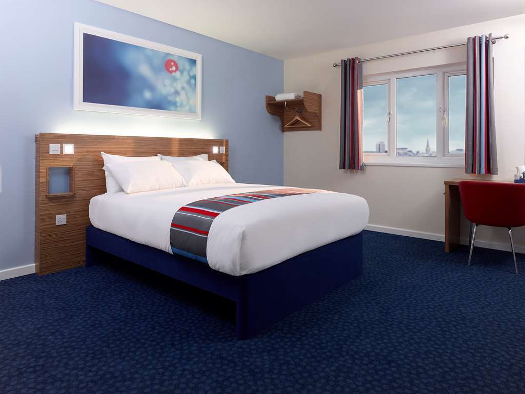 Travelodge Bridgwater M5 部屋 写真